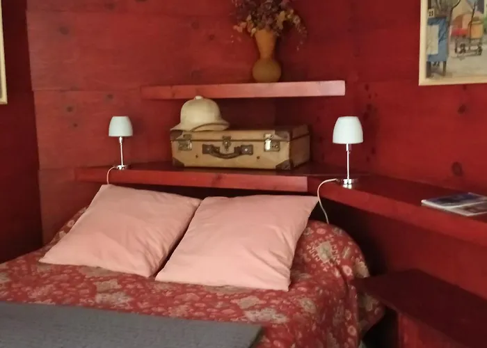 Bed & Bamboo Отель