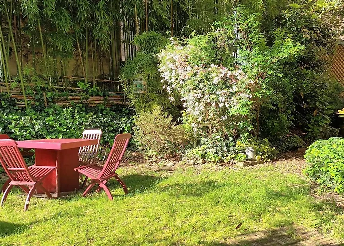 Bed & Bamboo Отель